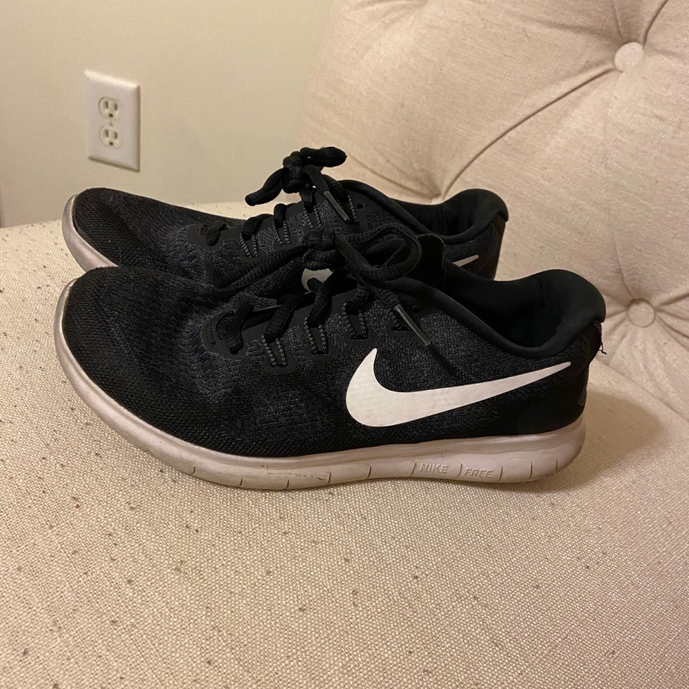 Nike Free Runs